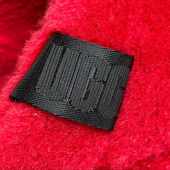 UGG MENS Fluff You Slipper Red Size 8 US - Picture 10 of 11